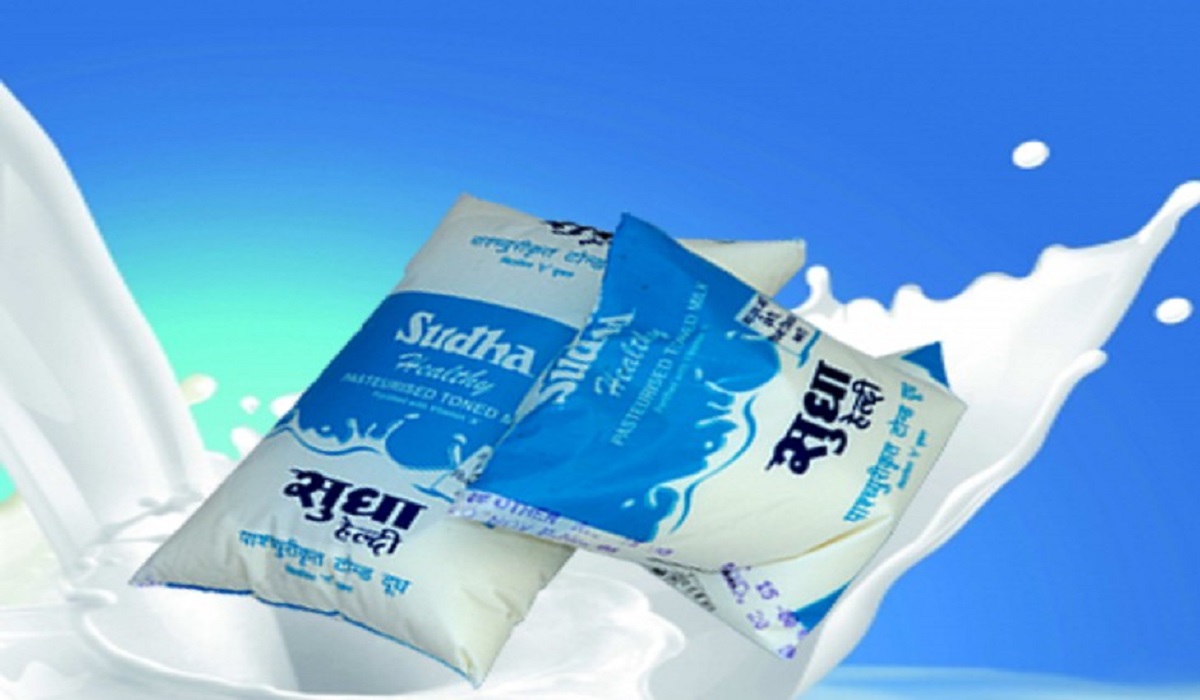 Sudha Milk : इस राज्य में दूध पीना हुआ महंगा, सुधा दूध ने कीमतों में 3 रुपये प्रति लीटर की बढ़ोतरी